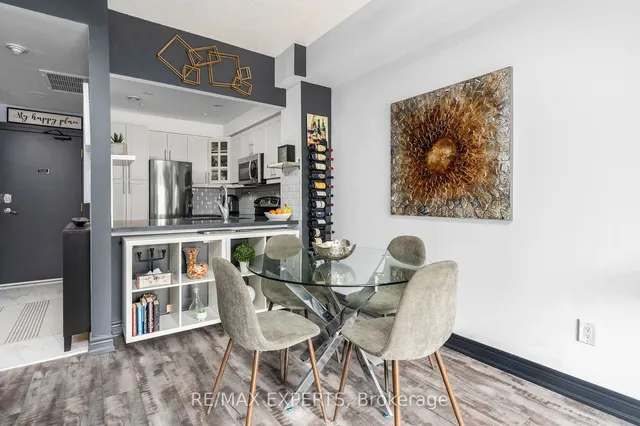 Additional property image - 1000 Sheppard Ave Unit 206