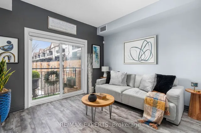 Additional property image - 1000 Sheppard Ave Unit 206
