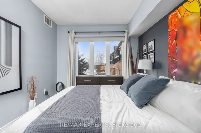 Additional property image - 1000 Sheppard Ave Unit 206