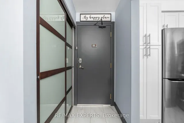 Additional property image - 1000 Sheppard Ave Unit 206