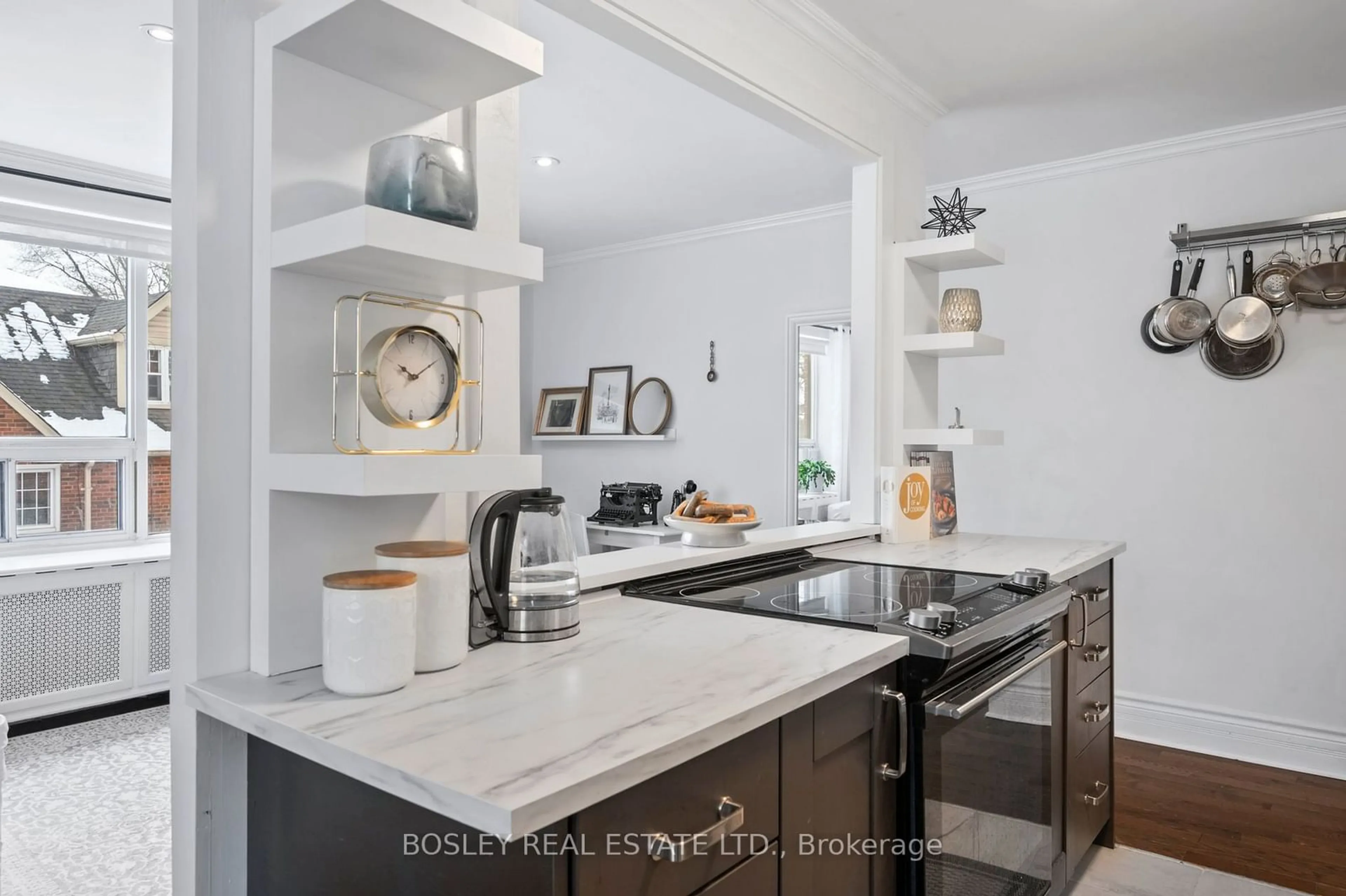 Contemporary kitchen, ceramic/tile floor for 2550 Bathurst St #206, Toronto Ontario M6B 2Z2