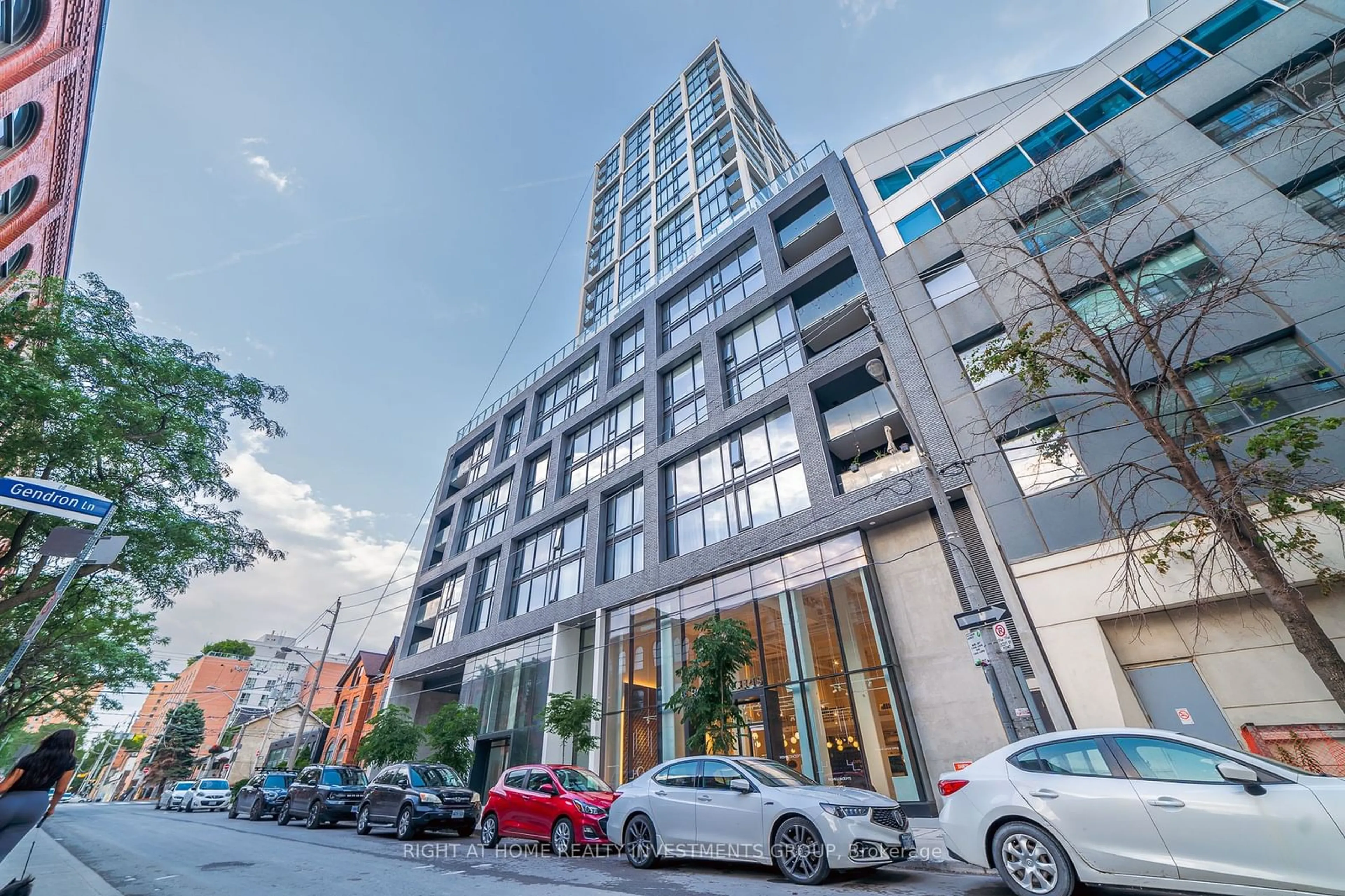 Indoor foyer for 55 Ontario St #1405, Toronto Ontario M5A 0T8