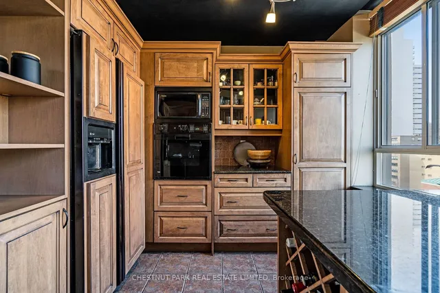 Additional property image - 135 Maitland St Unit PH3