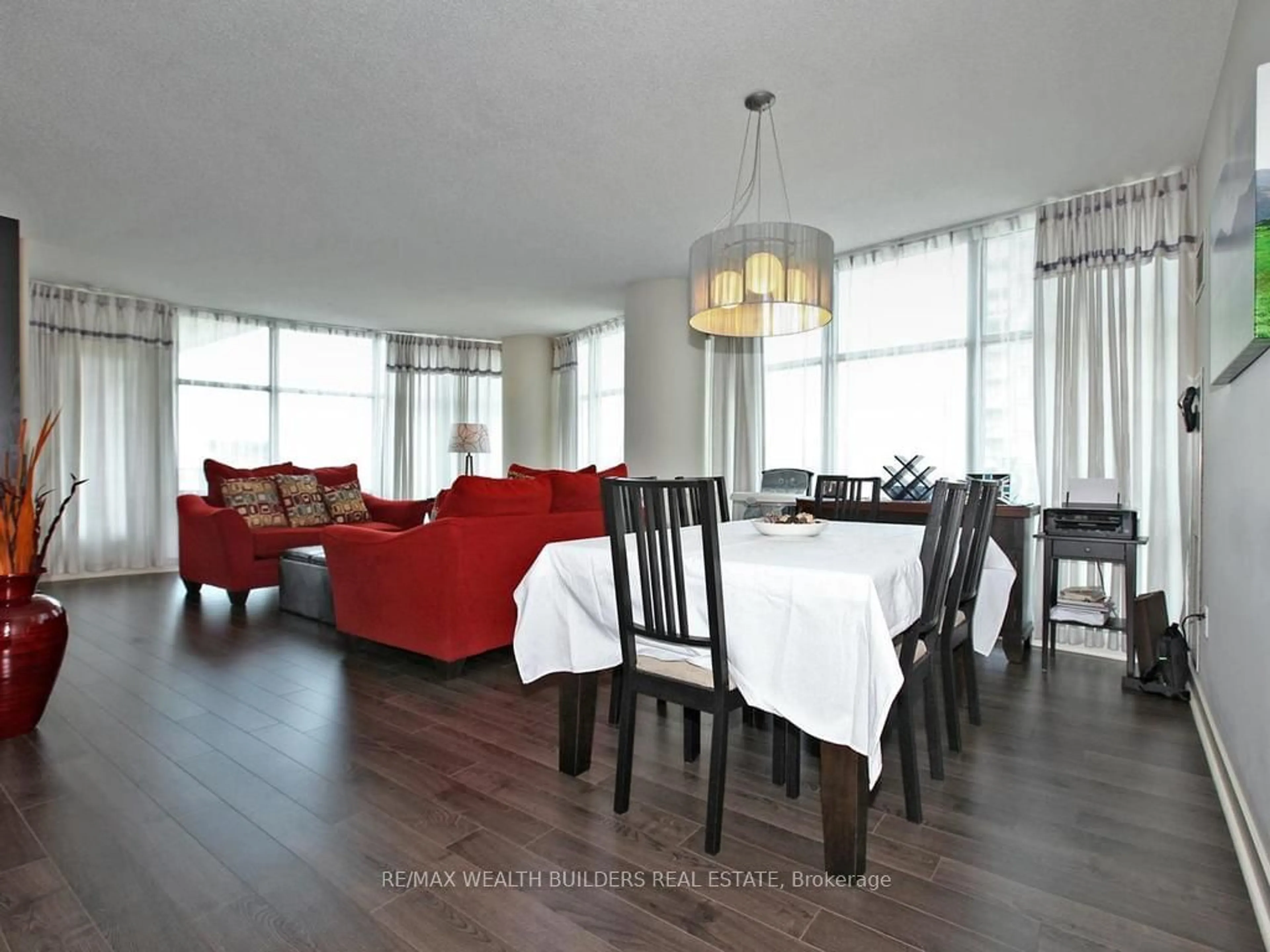 Dining room, wood/laminate floor for 35 Mariner Terr #712, Toronto Ontario M5V 3V9