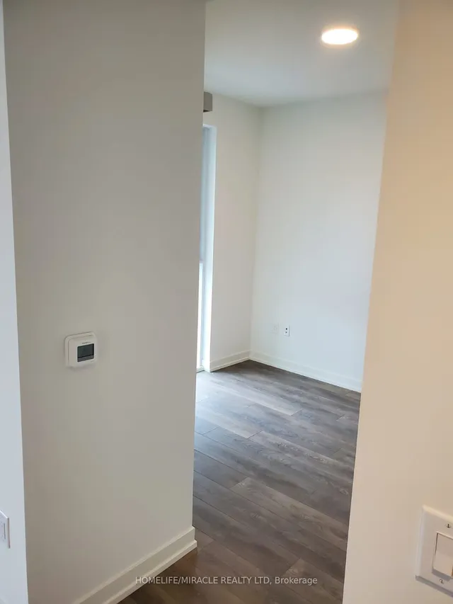 Additional property image - 15 Lower Jarvis St Unit 1012