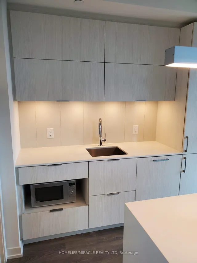 Additional property image - 15 Lower Jarvis St Unit 1012