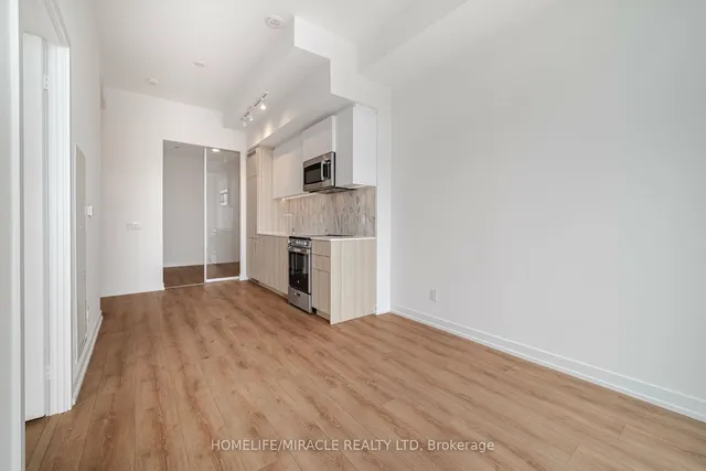 Additional property image - 500 Dupont St Unit 317