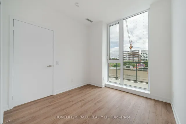 Additional property image - 500 Dupont St Unit 317