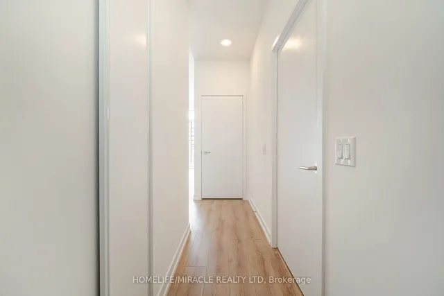 Additional property image - 500 Dupont St Unit 317