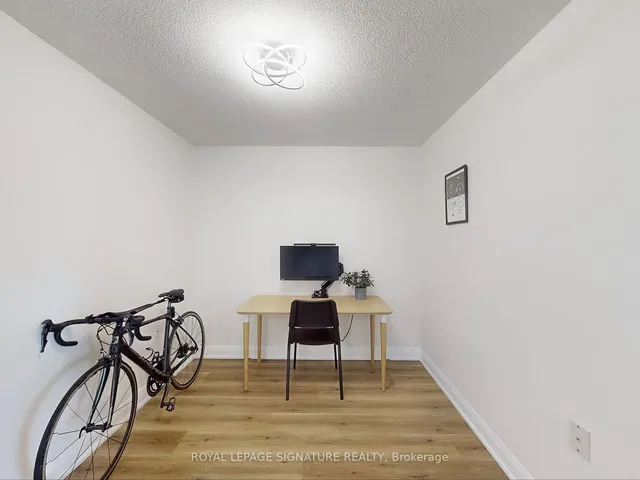 Additional property image - 21 Hillcrest Ave Unit 1807