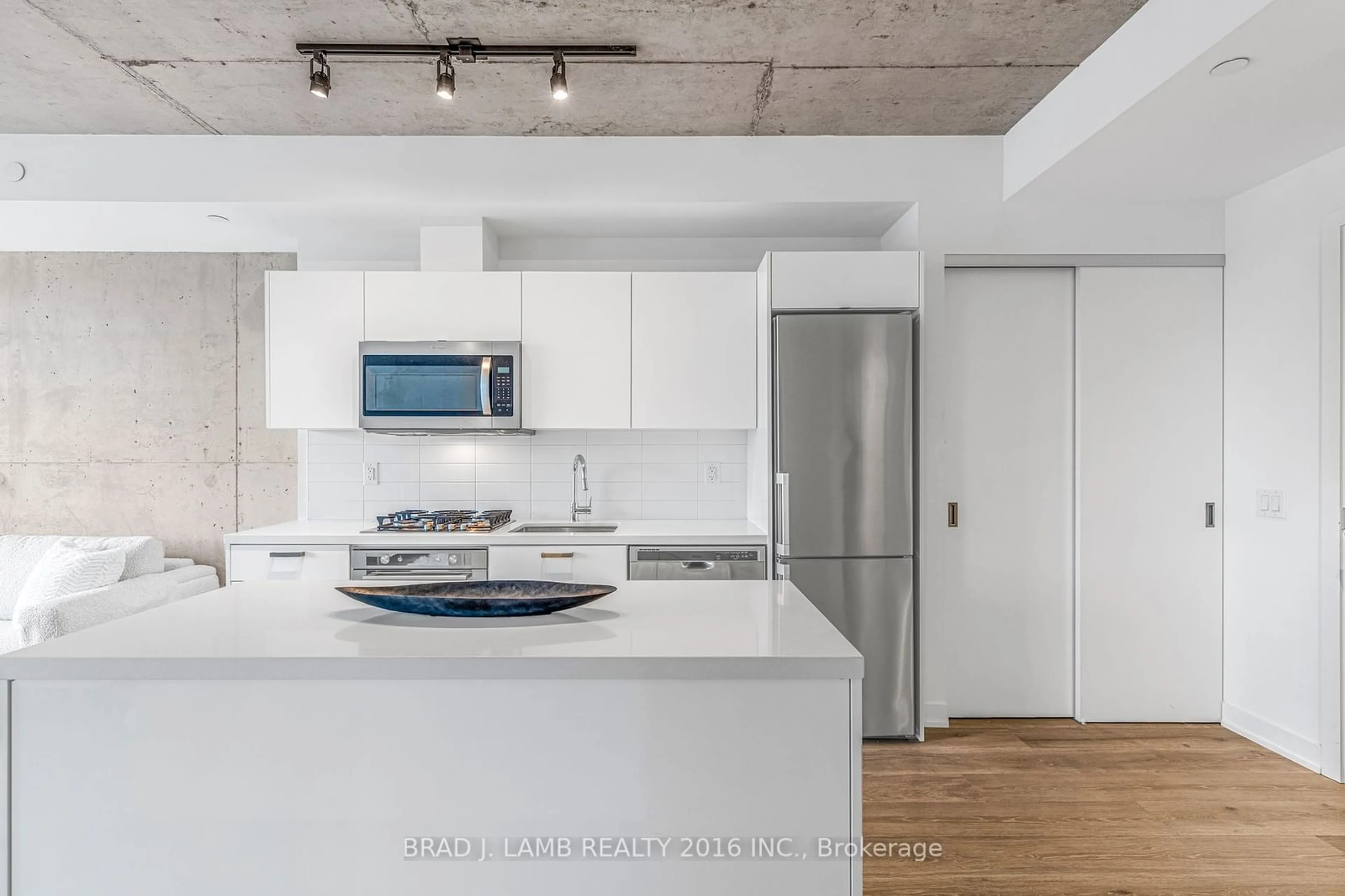 Open concept kitchen, unknown for 55 Ontario St #520, Toronto Ontario M5A 0T8