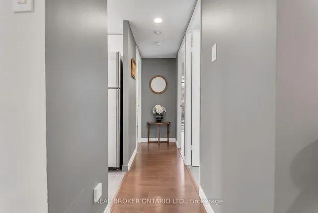 Additional property image - 725 King St Unit 213