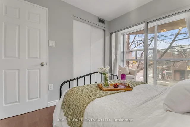 Additional property image - 725 King St Unit 213