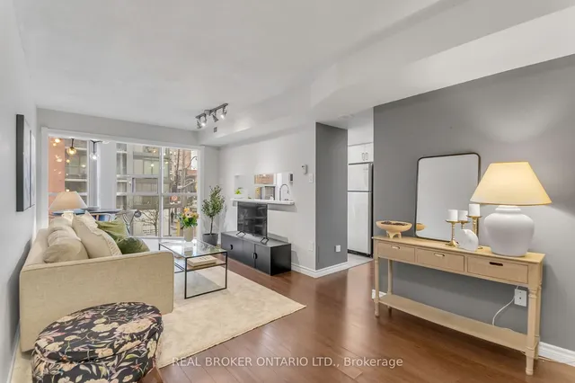 Additional property image - 725 King St Unit 213