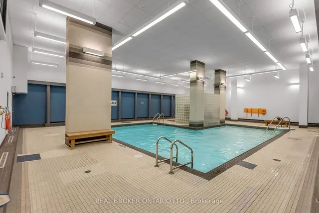Additional property image - 725 King St Unit 213