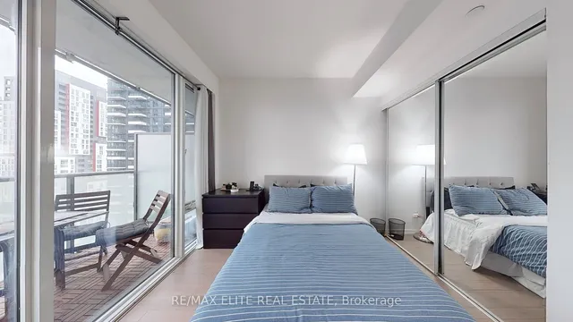 Additional property image - 101 Peter St Unit 2701