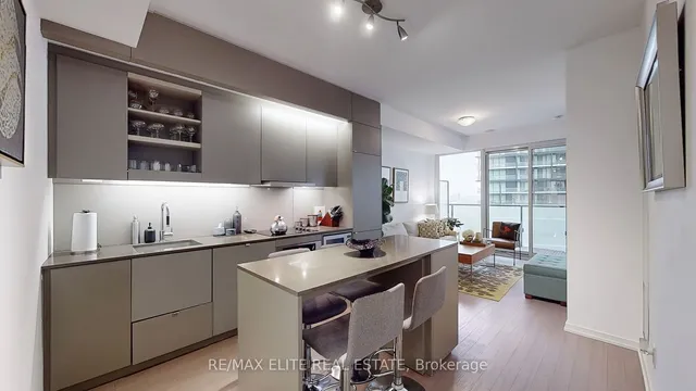 Additional property image - 101 Peter St Unit 2701