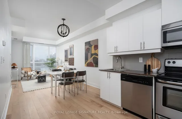 Additional property image - 17 Kenaston Gdns Unit 613