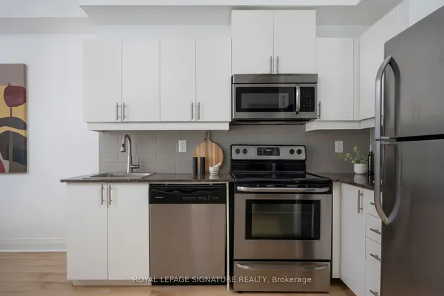 Additional property image - 17 Kenaston Gdns Unit 613