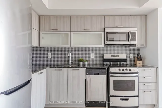 Additional property image - 36 Lisgar St Unit LPH16E
