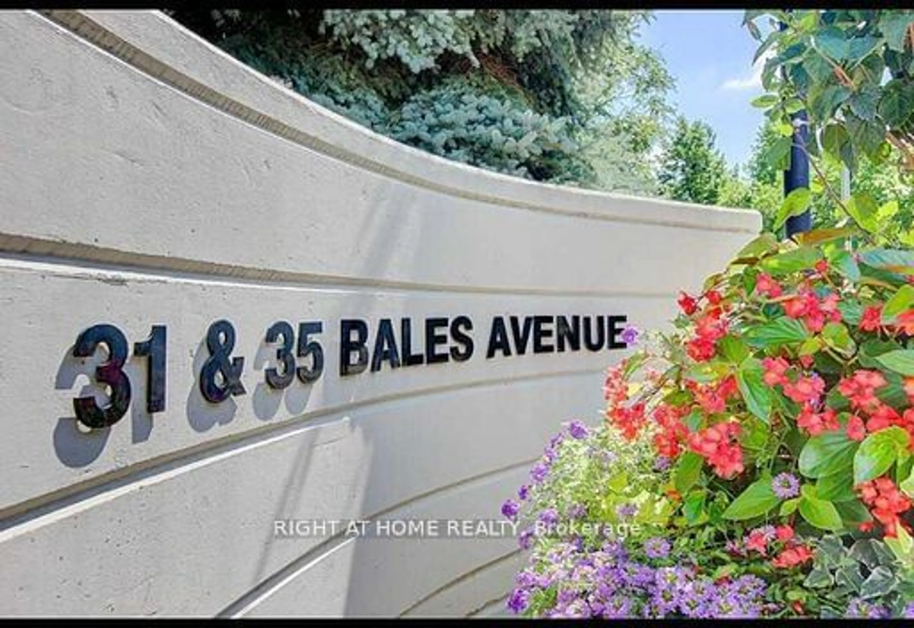 Unknown for 35 Bales Ave #2105, Toronto Ontario M2N 7L7