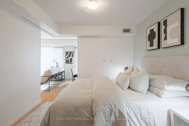 Additional property image - 18 Beverley St Unit 218
