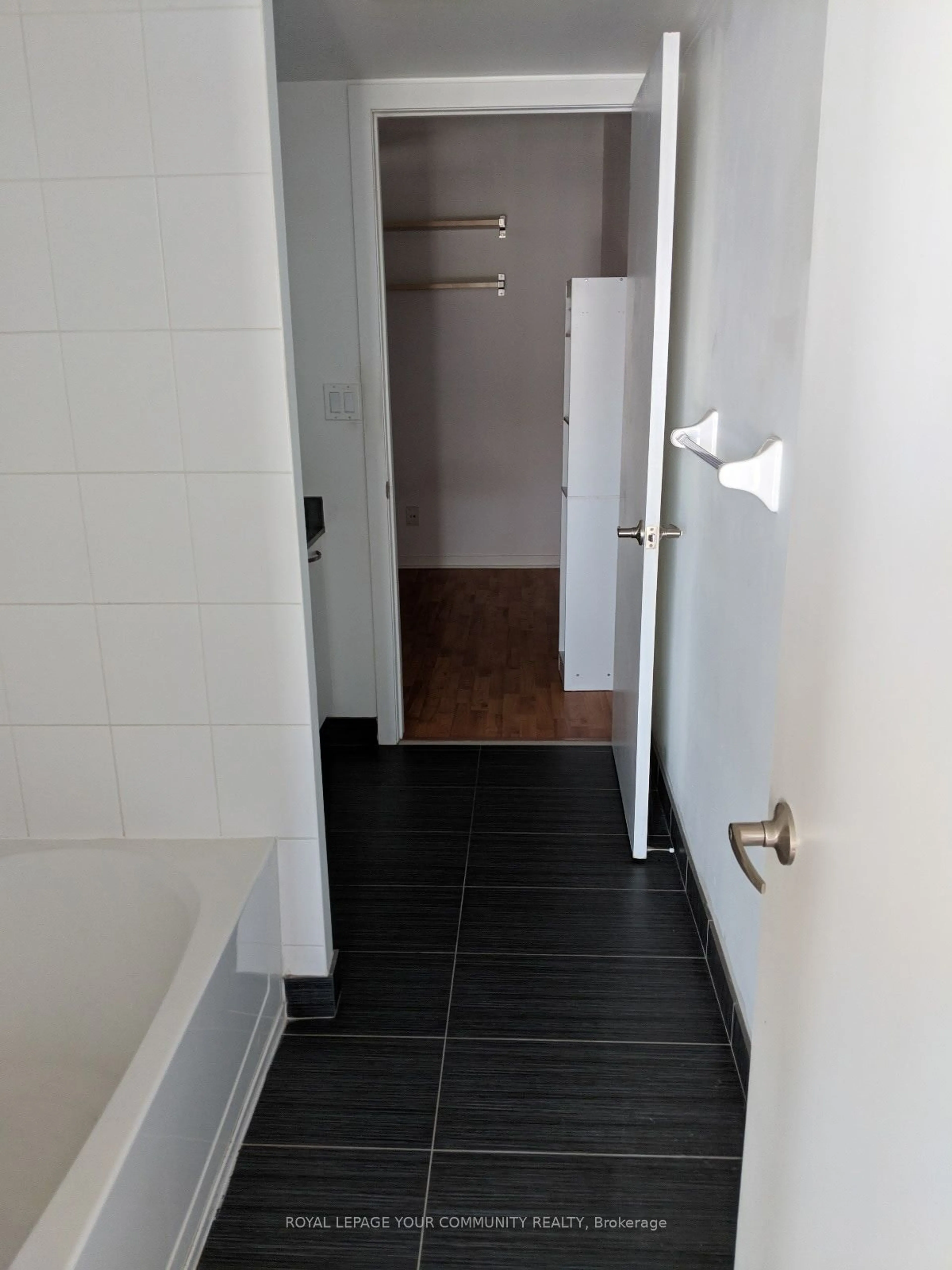 Unknown for 150 Sudbury St #2005, Toronto Ontario M6J 3S8