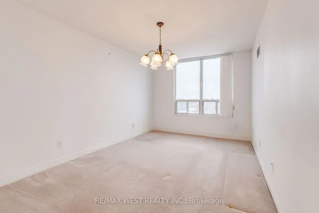Additional property image - 28 Empress Ave Unit 1011