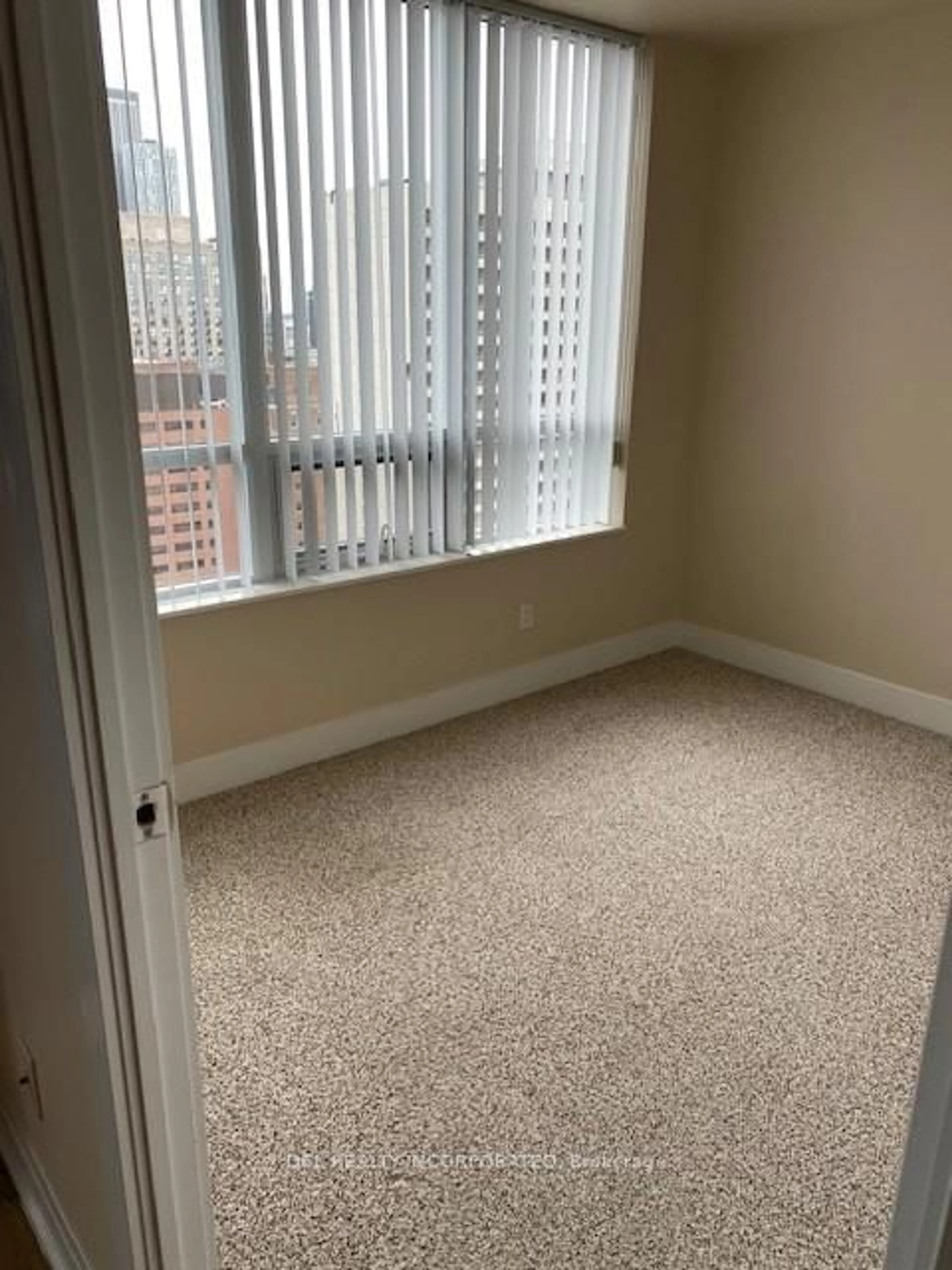 A pic of a room for 28 Linden St #2008, Toronto Ontario M4Y 0A4