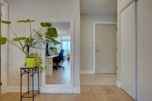 Additional property image - 1486 Bathurst St Unit 503