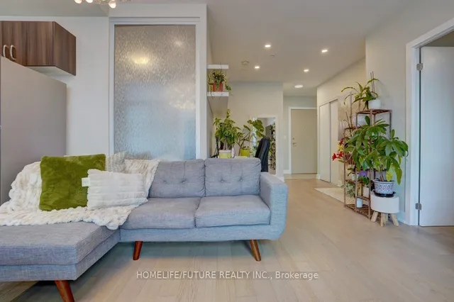 Additional property image - 1486 Bathurst St Unit 503