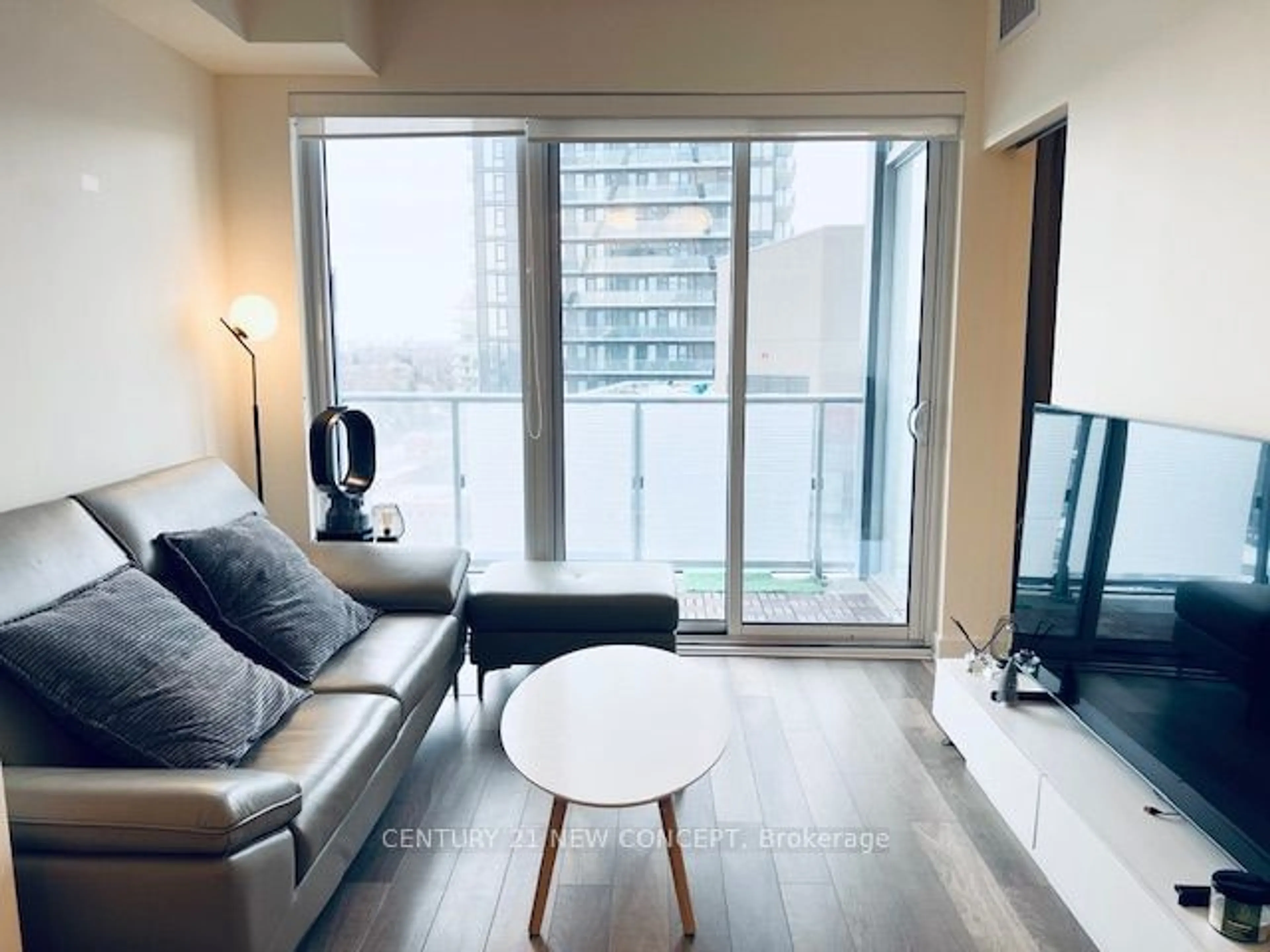 Living room with furniture, unknown for 5180 Yonge St #1304, Toronto Ontario M2N 5P6