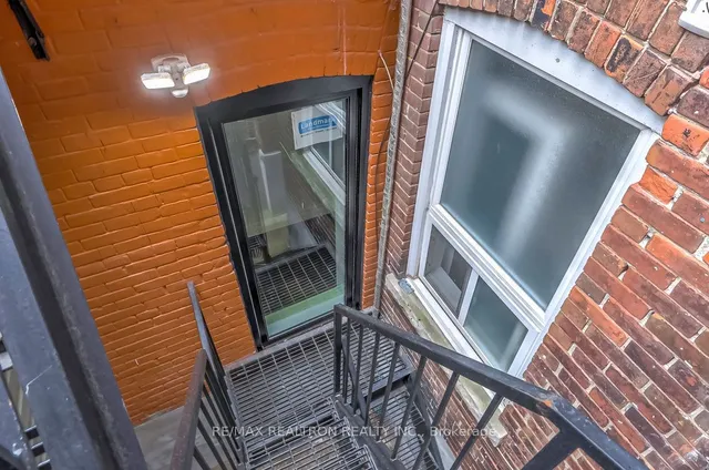 Additional image 20 of 386 Spadina Rd