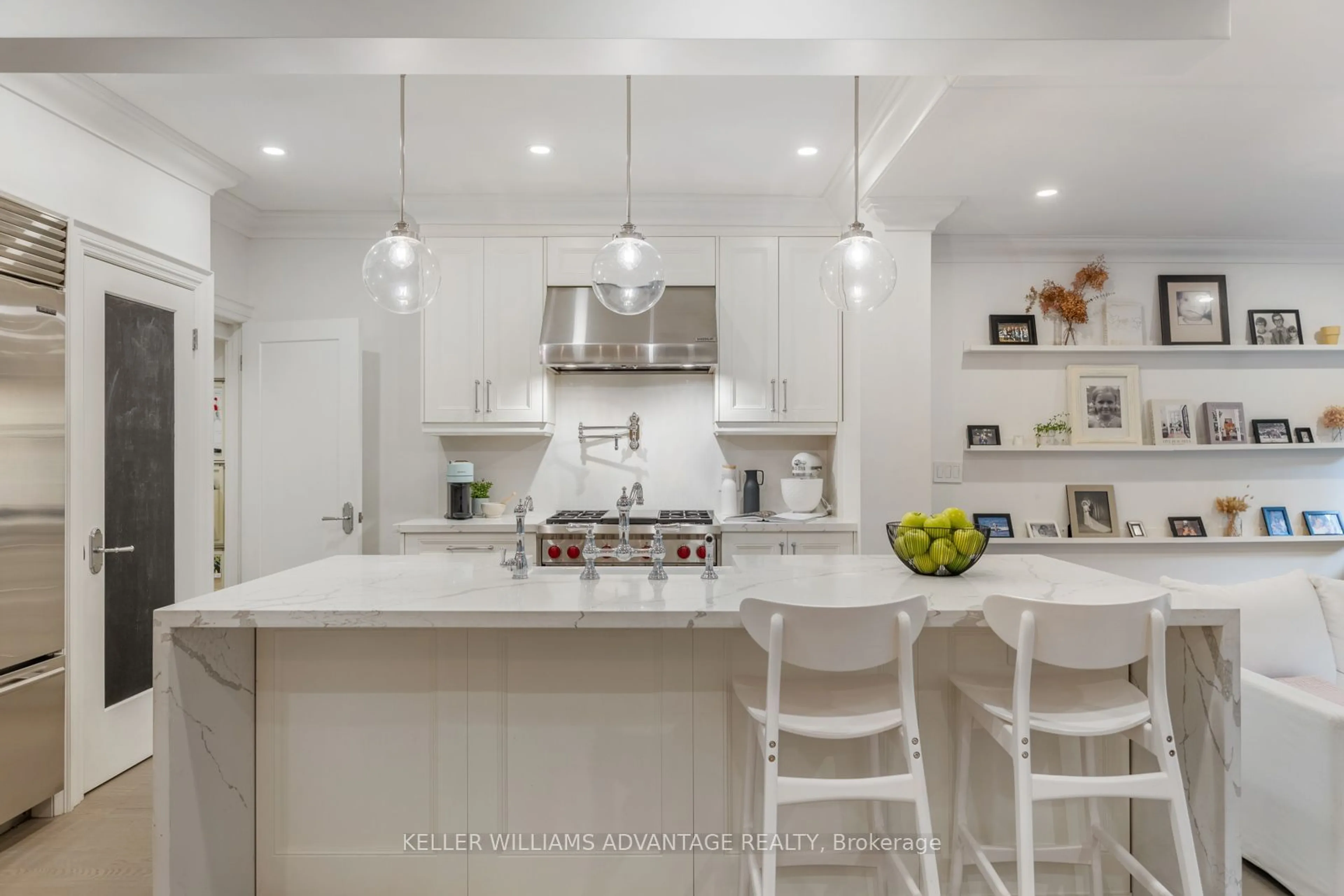 Contemporary kitchen, ceramic/tile floor for 37 Farnham Ave, Toronto Ontario M4V 1H6