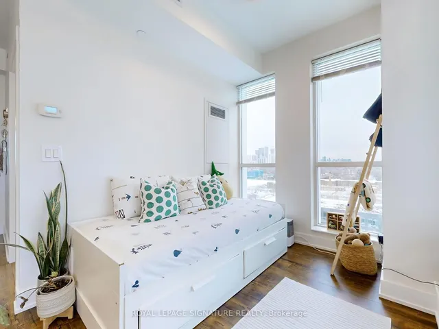 Additional property image - 55 Regent Park Blvd Unit 1312