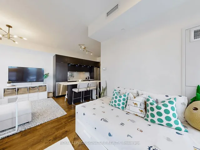 Additional property image - 55 Regent Park Blvd Unit 1312