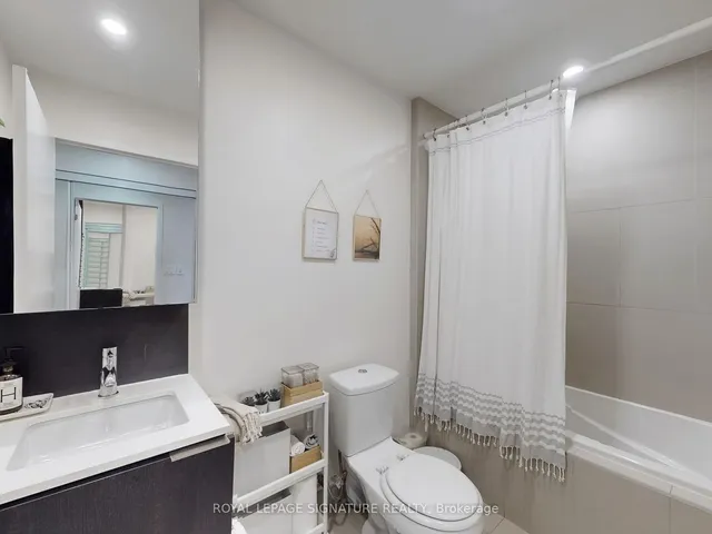 Additional property image - 55 Regent Park Blvd Unit 1312