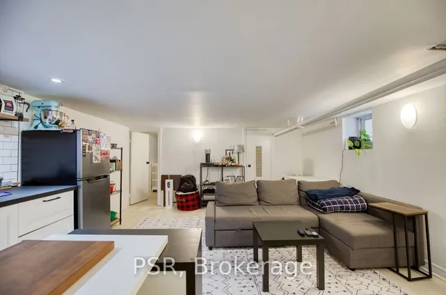 Additional property image - 82 Greensides Ave