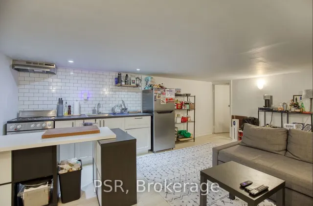 Additional property image - 82 Greensides Ave