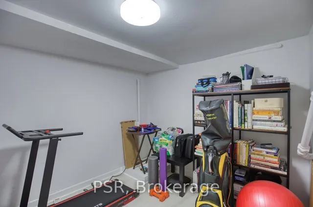 Additional property image - 82 Greensides Ave
