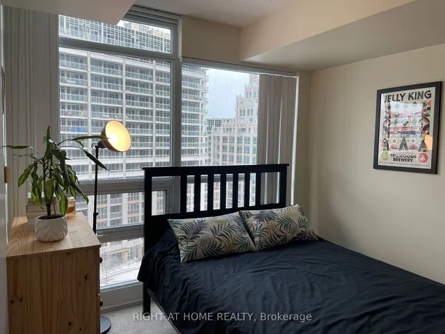 Additional image 6 of 209 Fort York Blvd Unit 965