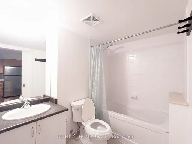 Additional image 5 of 209 Fort York Blvd Unit 965