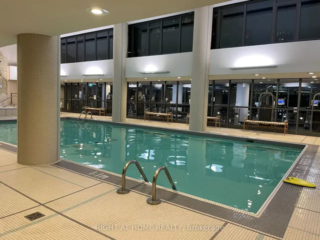 Primary image of 209 Fort York Blvd Unit 965
