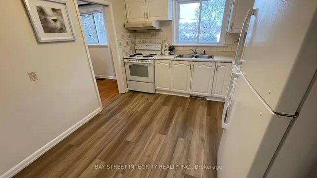 Additional property image - 44 Bowerbank Dr