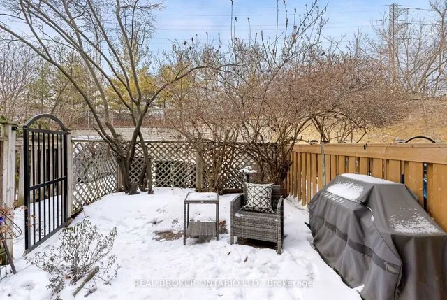 Additional property image - 134 Dupont St