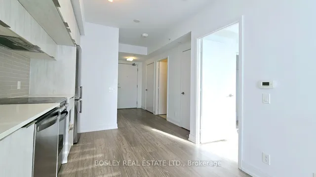 Additional property image - 181 Dundas St Unit 2707
