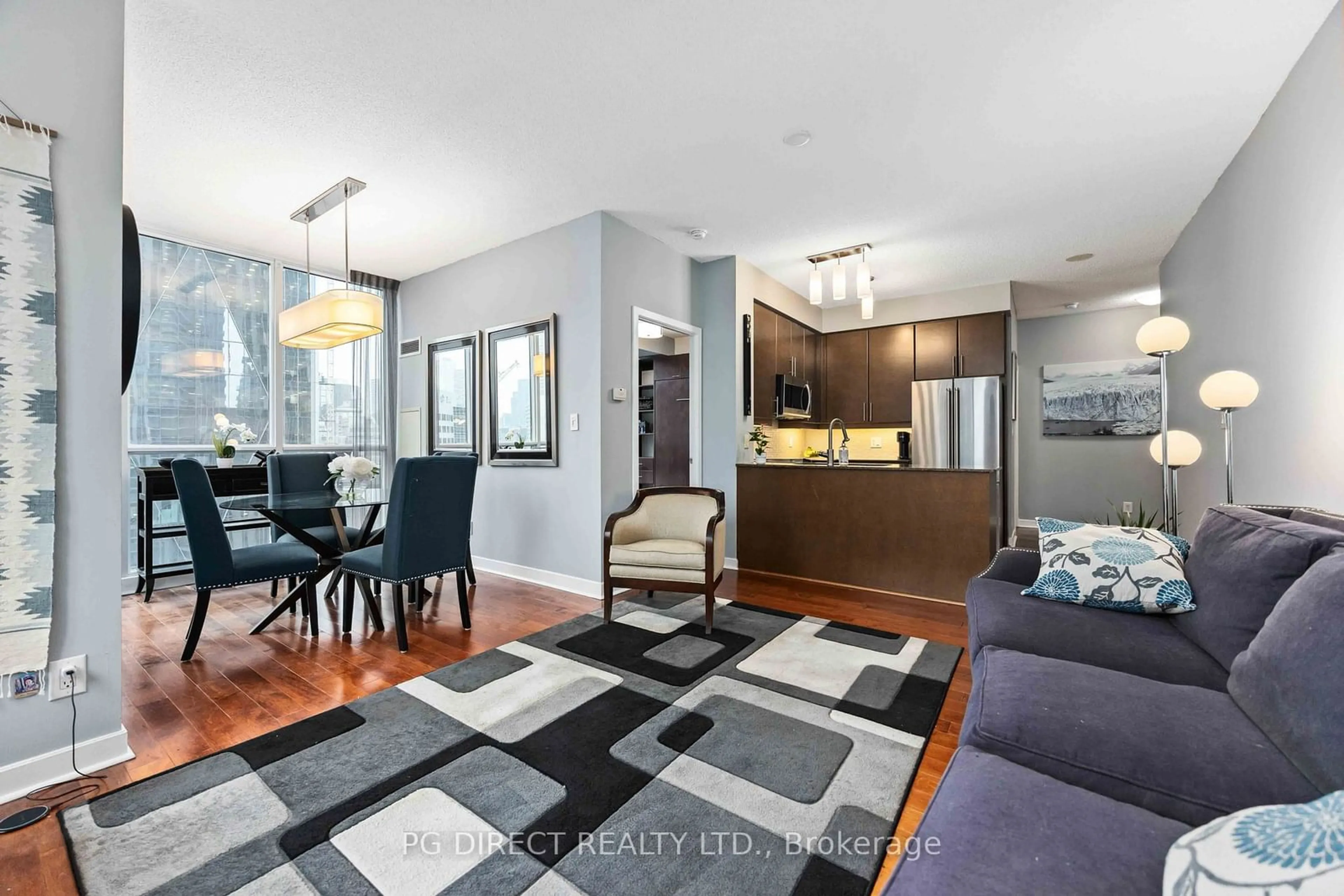 Open concept kitchen, unknown for 18 Harbour St #1602, Toronto Ontario M5J 2Z6