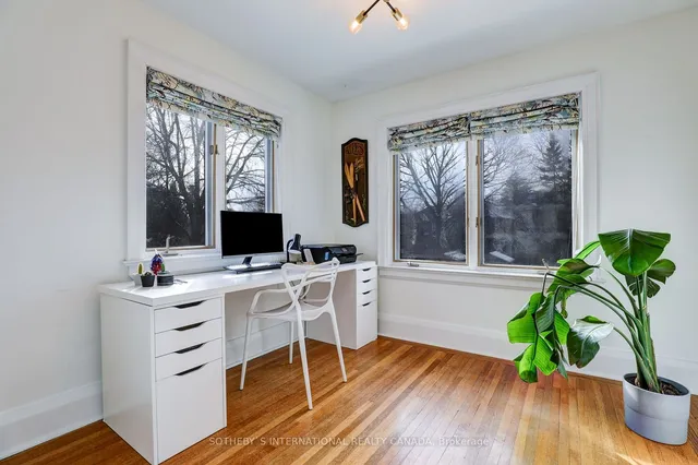 Additional property image - 236 Bessborough Dr