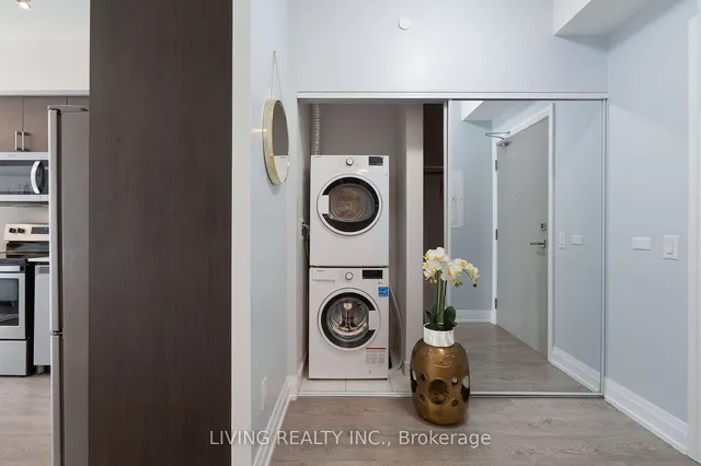 Additional property image - 591 Sheppard Ave Unit 907