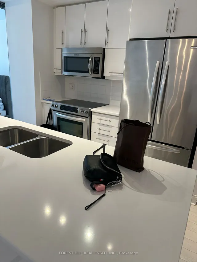 Additional property image - 825 Church St Unit 321